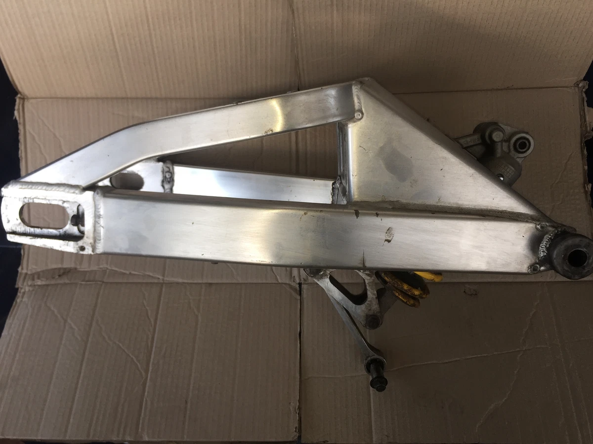 YAMAHA YZF R1 98 99 00 1998 1999 2000 Swing Arm Swingarm Back