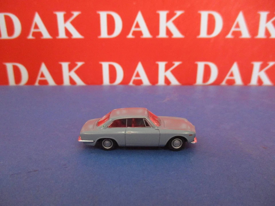 1/87 Modellino Auto Alfa Romeo Giulia Sprint GT Grigia by Brekina - Immagine 3 di 4