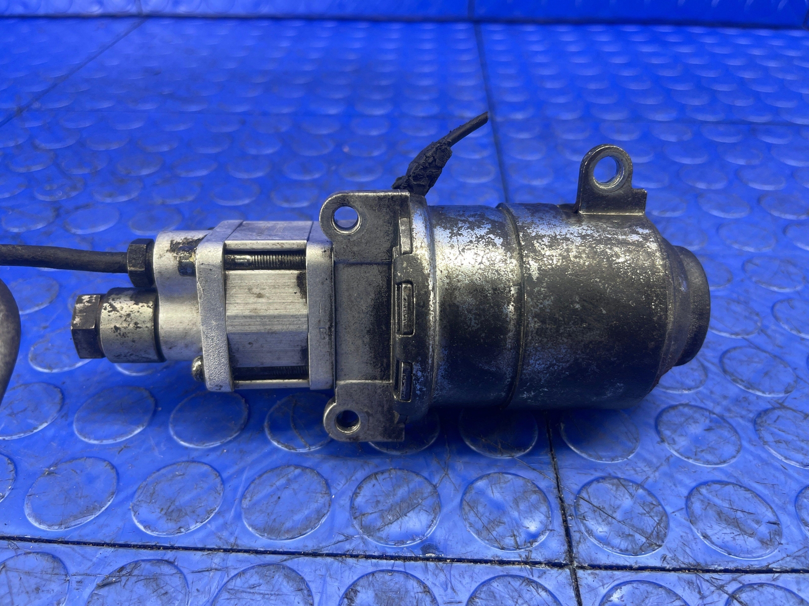 LAMBORGHINI GALLARDO OEM E GEAR AUTOMATIC TRANSMISSION OIL PUMP 2034473
