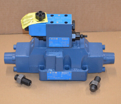 Eaton Vickers DG5V-8-H-2A-3-E-T-M-U-C-10 Wegeventil 836AN00342A Neu/unbenutzt 