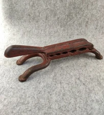 Vintage CAST IRON NUT CRACKER, LIZARD  Antique 1950s USSR