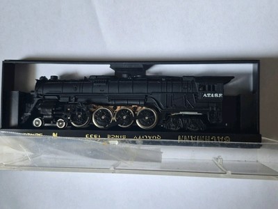 Bachmann N scale Santa Fe 4-8-4 Steam Locomotive For parts or REPAIR