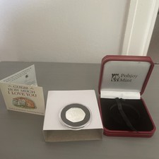 GUESS How Much I Love You 60p Silber PP Atemberaubender Zustand Boxed COA 2020