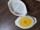 Vintage Pyrex Sunflower Daisy Divided Casserole Dish w/Lid 1.5 Quart Made In USA