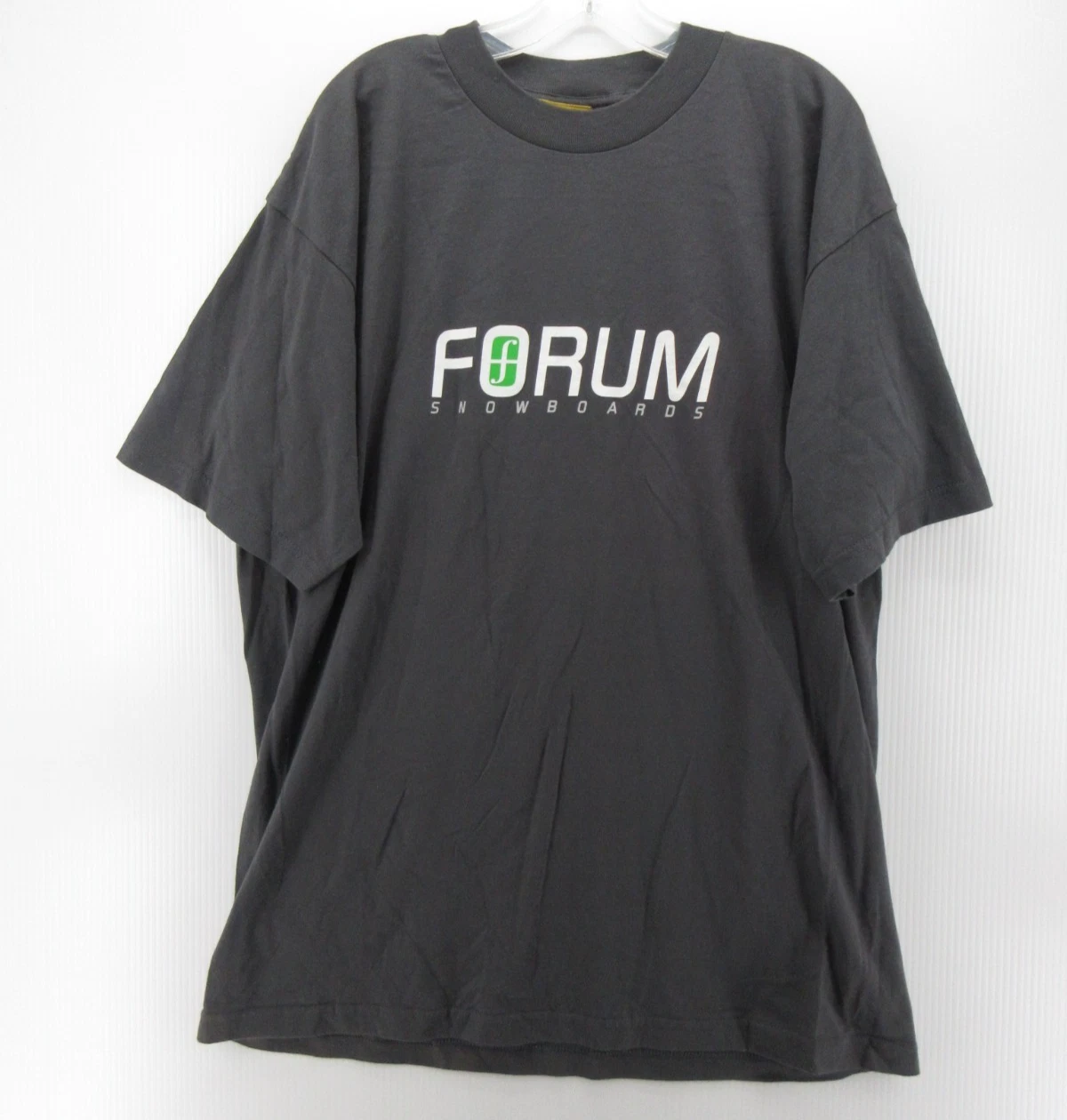 VTG Forum Snowboards Shirt Men XL Gray Spell Out Skater Grunge Deadstock NWT *