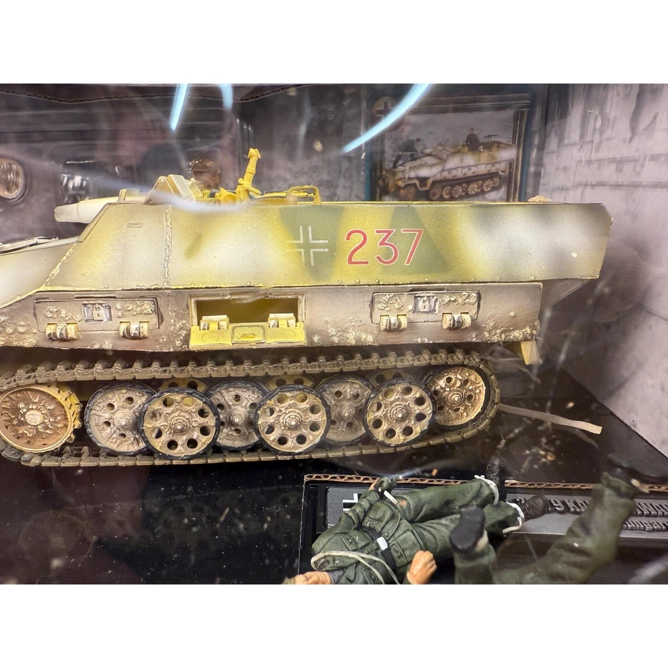 Vehículo blindado alemán Fuerzas del Valor Kanonenwagen Segunda Guerra Mundial modelo fundido a presión nuevo en caja Foto 2 de 4