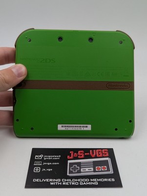 Nintendo 2DS Zelda Green Edition – Works Great, Side Damage +