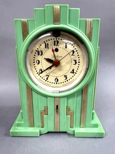 TELECHRON “Electrolarm” Model 700 **EXTREMELY RARE GREEN** Electric Clock