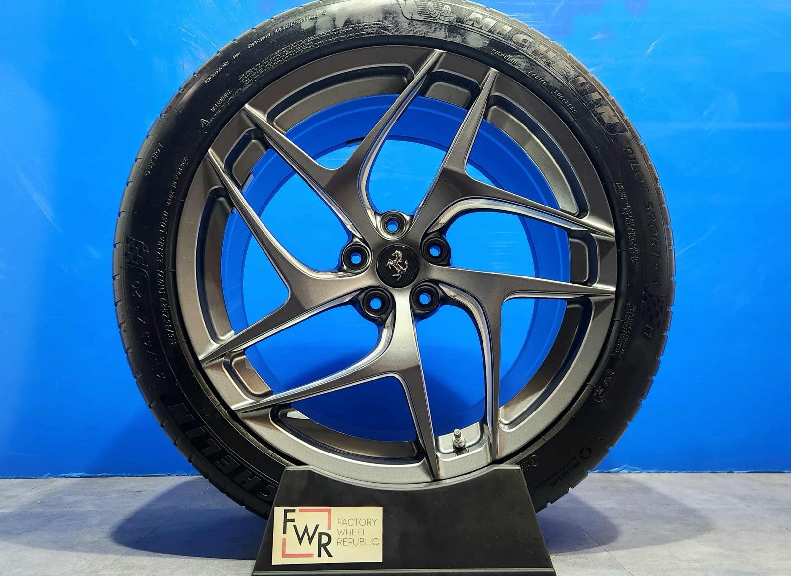 20”  Ferrari 812 Superfast Factory OEM Original Wheels rims two-tone Dimond cut
