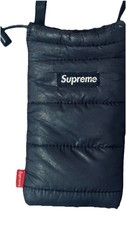 Supreme Puffer Neck Pouch - Black