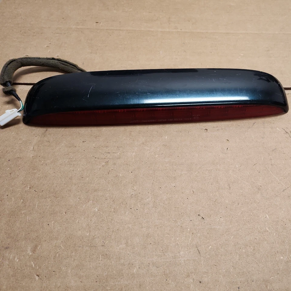 ☆MAZDA MX-5 2006 15 MIATA OEM TECHO BLANDO TERCERA LUZ DE FRENO LÁMPARA DE FRENO CENTRAL BLANCO Foto 2 de 3