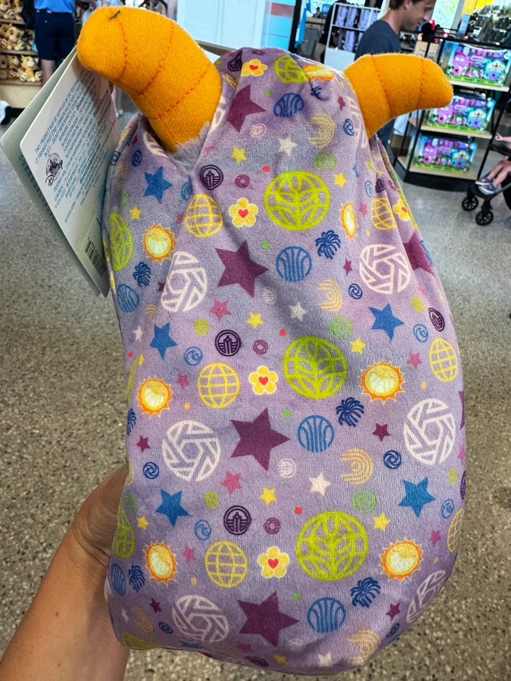 Figura de bebé Walt Disney World 2025 en manta de felpa nueva con etiquetas Foto 2 de 3