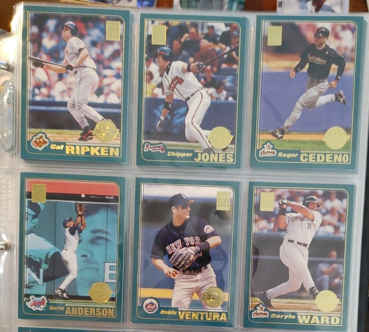 2001 Topps Home Team Advantage base cards 1-200 Pick from drop down list
