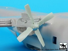 Black Dog 1/72 C-130 Hercules Aircraft 4-blad...