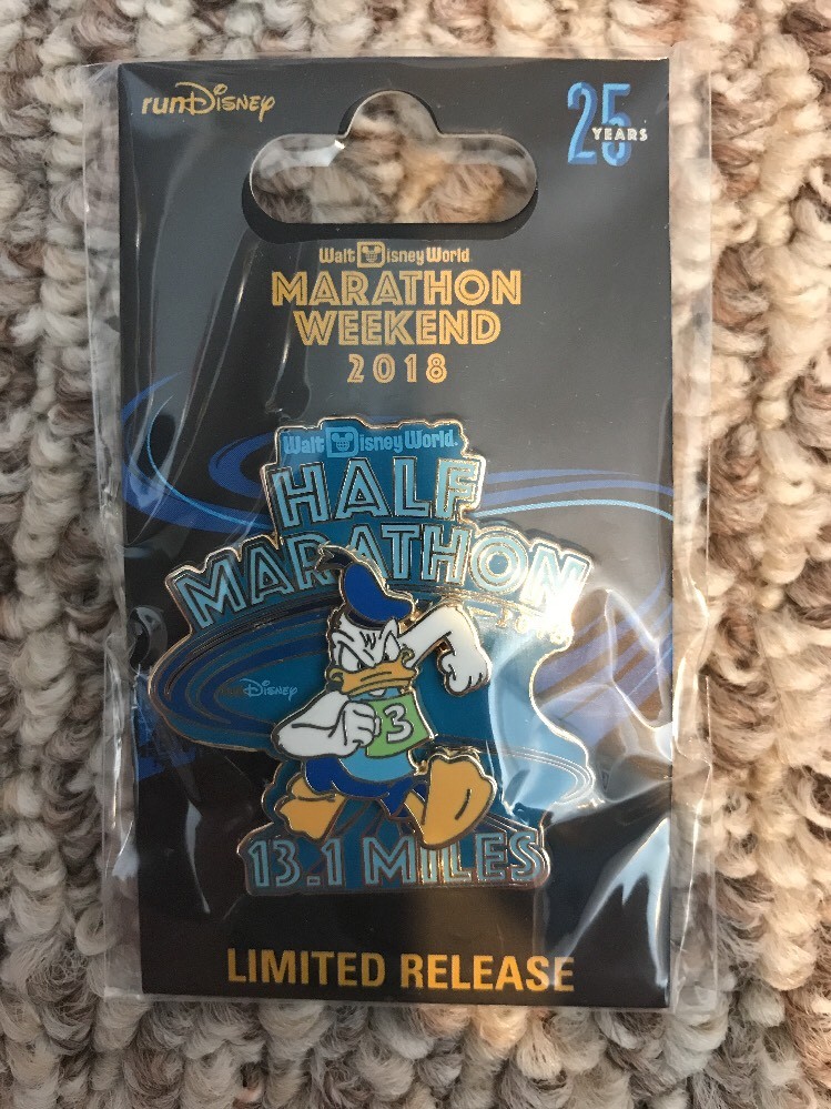 Disney Pin WDW runDisney Marathon Weekend *2018* Half Marathon 13.1 Donald (3D)!