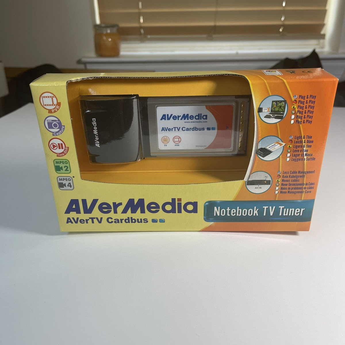 AVerMedia AVerTV Cardbus PCMCIA TV Tuner (MTVCARDBUS) E501R