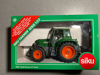Rare 1:32 Scale #2968 Siku Fendt Vario Farmer 411 New