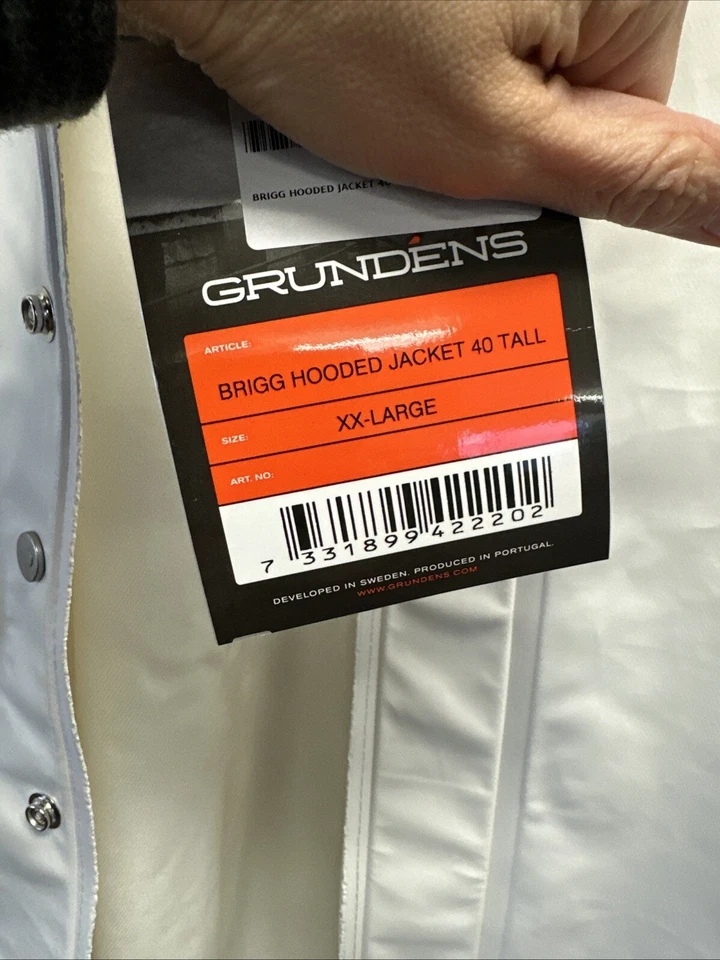 Grundens Brigg Hooded Jacket 40 Tall XXLarge White - Image 2 of 3