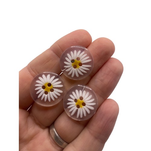 Transparent Clear Daisy Flower 4 Hole Sewing Knitting Buttons 20mm To 11.5mm - Picture 19 of 29