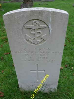 Foto 6x4 Ein Besuch des Kingston Cemetery Mitte Oktober (11) Cowes siehe auch HT c2015