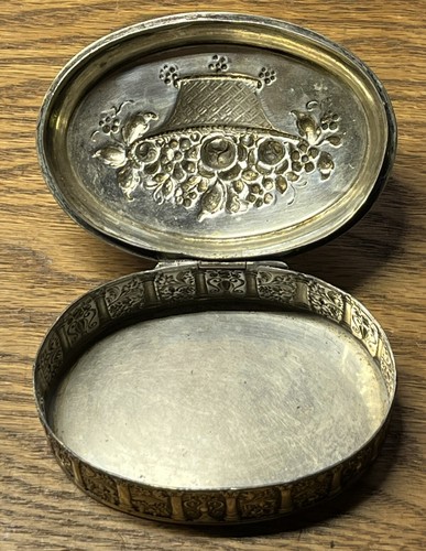 Oval Basket of Flowers Box Karl Kurz Hanau 800 Silver - Picture 4 of 5