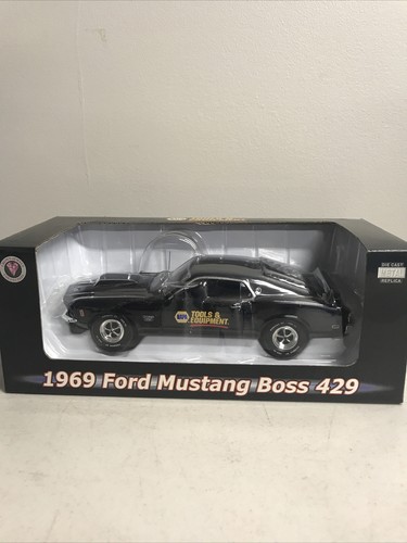 Ford Mustang Boss 429 1969 autopartes Napa 1/24 nuevo en caja - Imagen 1 de 5