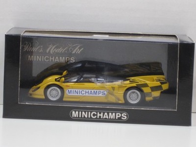 Dauer Porsche 962 Street Version Nürnberg 2002 glb Box Minichamps 430064001 1:43