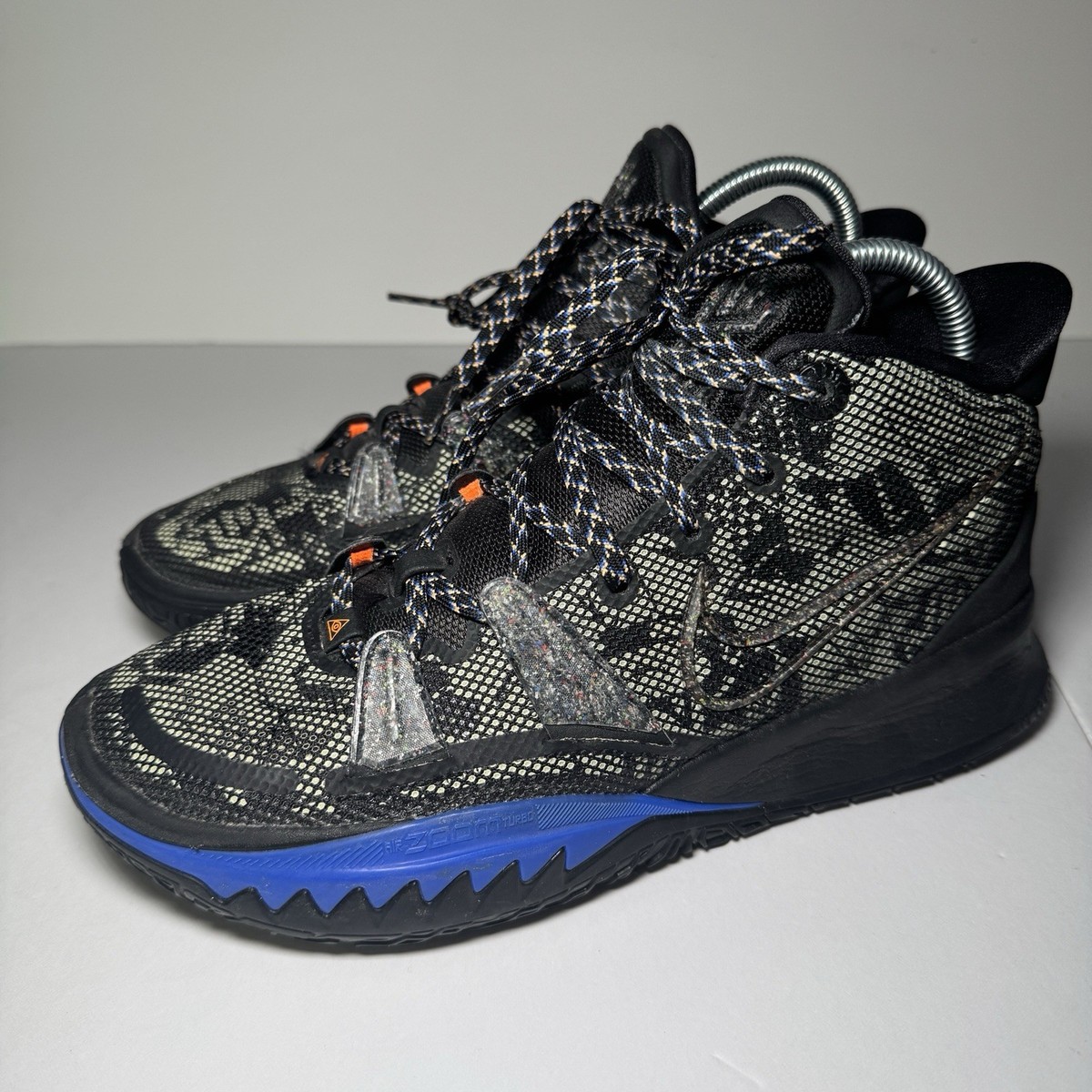 シューズ(男性用) Nike Kirie7 black lime 楽天市場】NIKE RUN DEFY ローカット スニーカー シューズ 黒