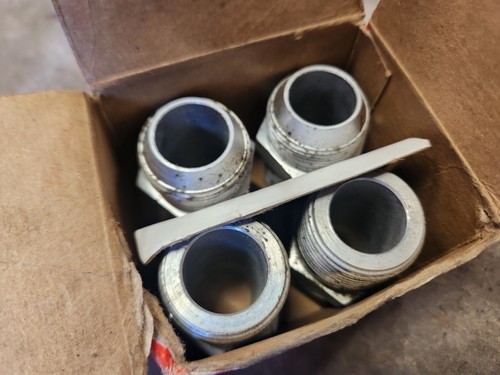 Eaton Aeroquip 2004-16-16S Steel Adapter, 24ea - Picture 2 of 2