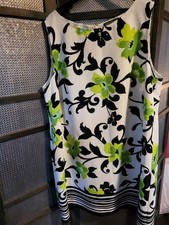 Vintage Jessica Howard Floral Sleeveless dress with black and green accents 24W