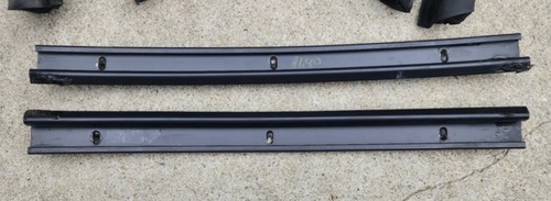95-99 Mitsubishi Eclipse Spyder Convert Top OEM Rubber Seal Bracket Not Complete - Picture 4 of 7