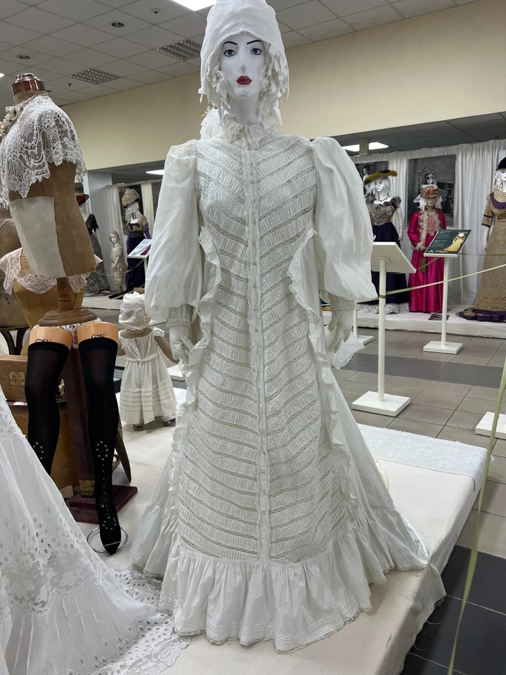 Lencería antigua. Europa, 1890. Foto 2 de 4