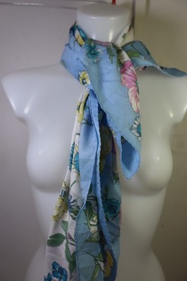 FRANCO LAURENTI SEIDE SEIDE KRAWATTENSCHAL FOULARD MADE IN ITALY CASUAL VINTAGE