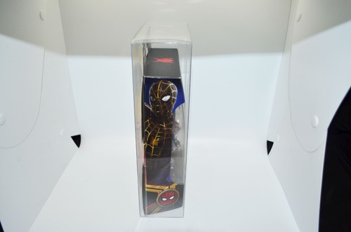 1 Marvel Legends Series Action Figures Clear Plastic Protectors Case Display Box - Picture 6 of 11