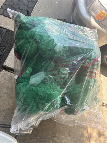 NEW PetSmart Dream the Dragon w/ Squeaker Plush Stuffed Dog Toy Green 2023 - Picture 8 of 8