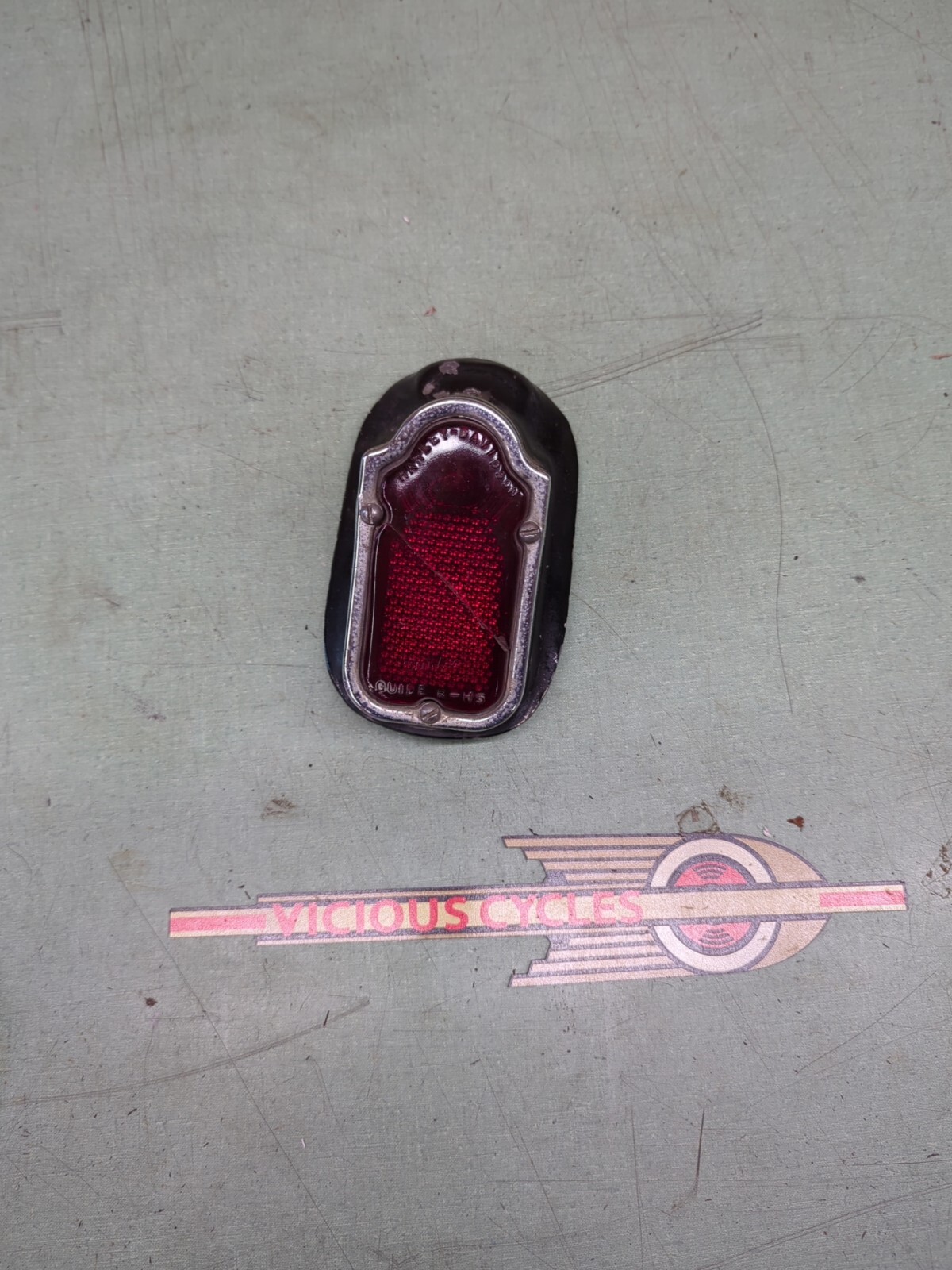 Original Harley Davidson Guide RH5 Tombstone Tail Light Assembly