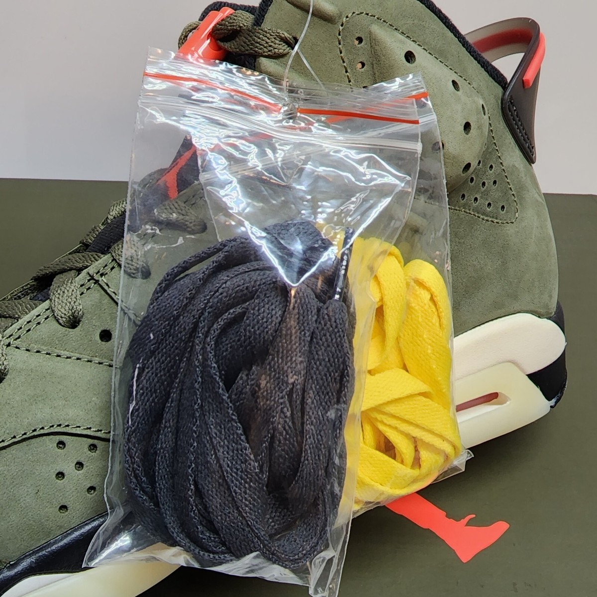 Air Jordan 6 Retro Travis Scott CN1084-200 Men's Size 11.5 Air Jordan 6 Retro Travis Scott CN1084-200 Men's Size 11.5