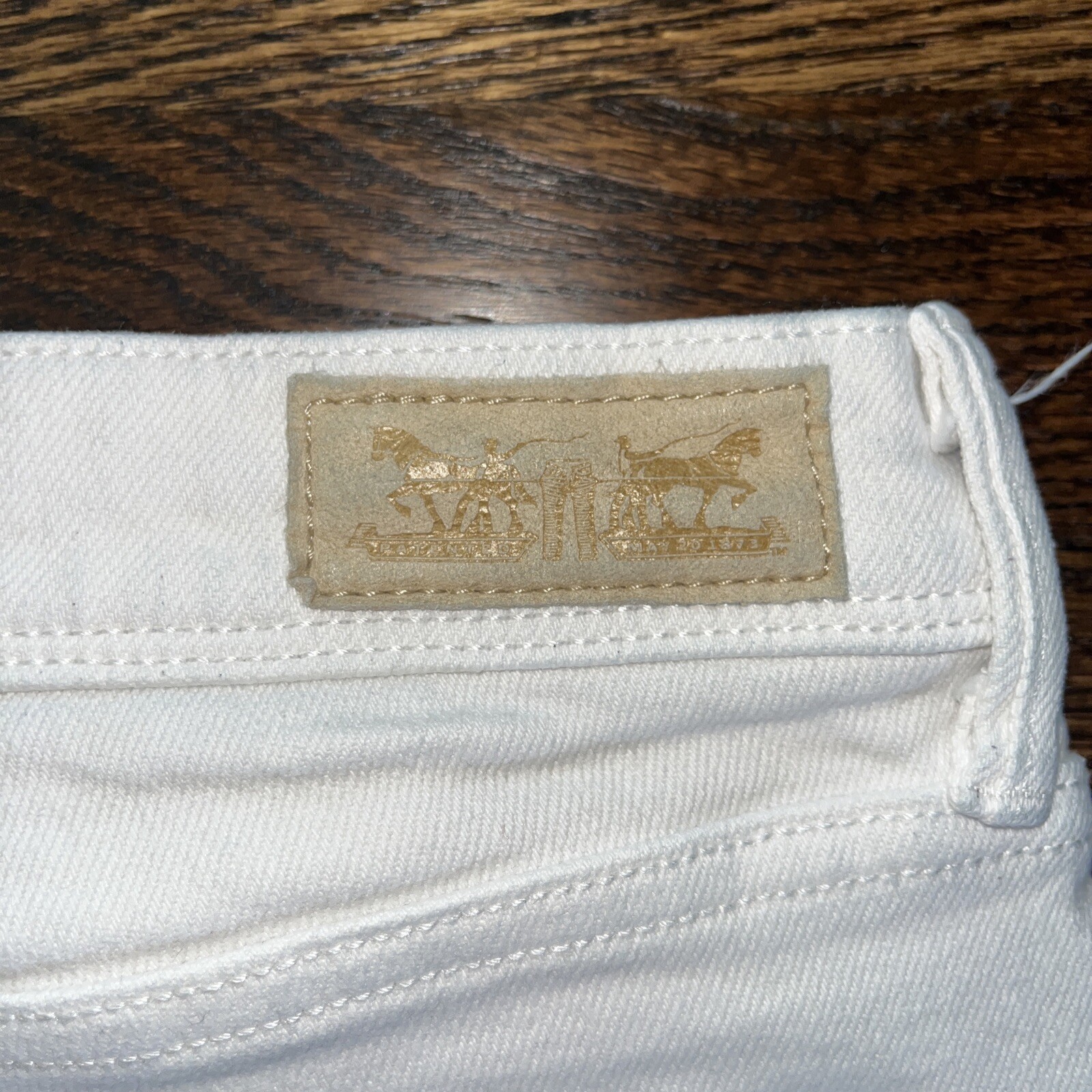 Levis 512 Perfectly Slimming Straight Leg Womens 12P Jeans White - View 13