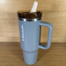 Stanley ‘The Quencher’ Pro Tour Flip Straw Large Flask Tumbler Grey 40oz / 1.18L