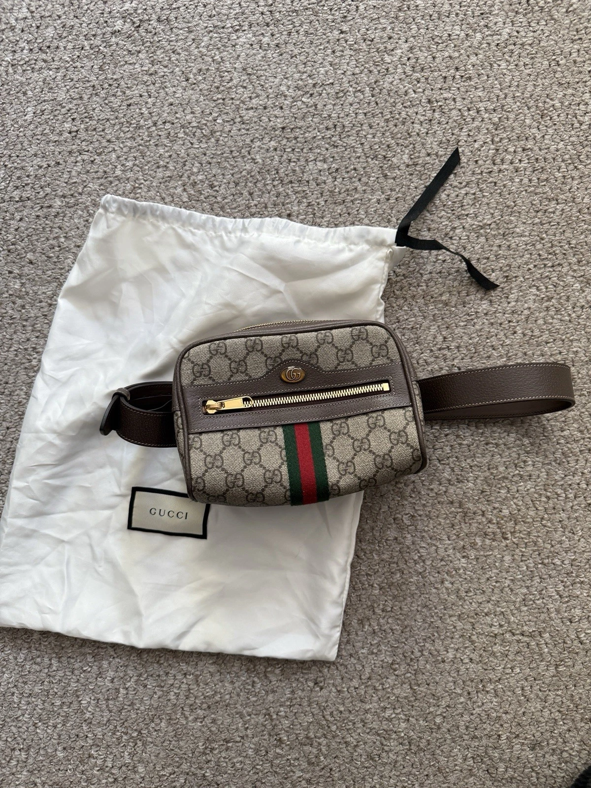 Sac bandoulière Gucci Ophidia GG Supreme 