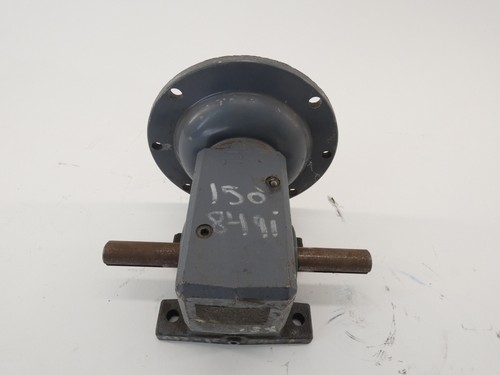 Gear Reducer 2 1/4" Shaft Length No Info Tag - Picture 2 of 10