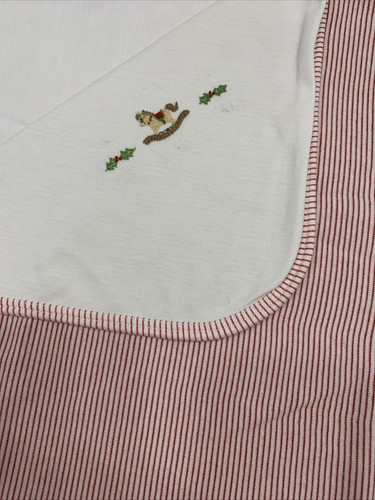 Baby Threads Brand Blanket White and Red Candy Stripe Rocking Horse Christmas - Picture 2 of 6