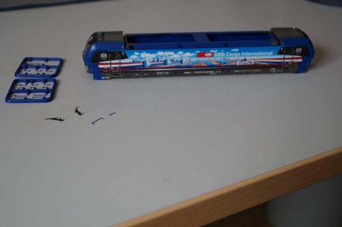 Roco H0 - SBB Vectron Hollandpiercer Ersatzgehäuse 71948, 71949, 79949 | Zustand: Gebraucht