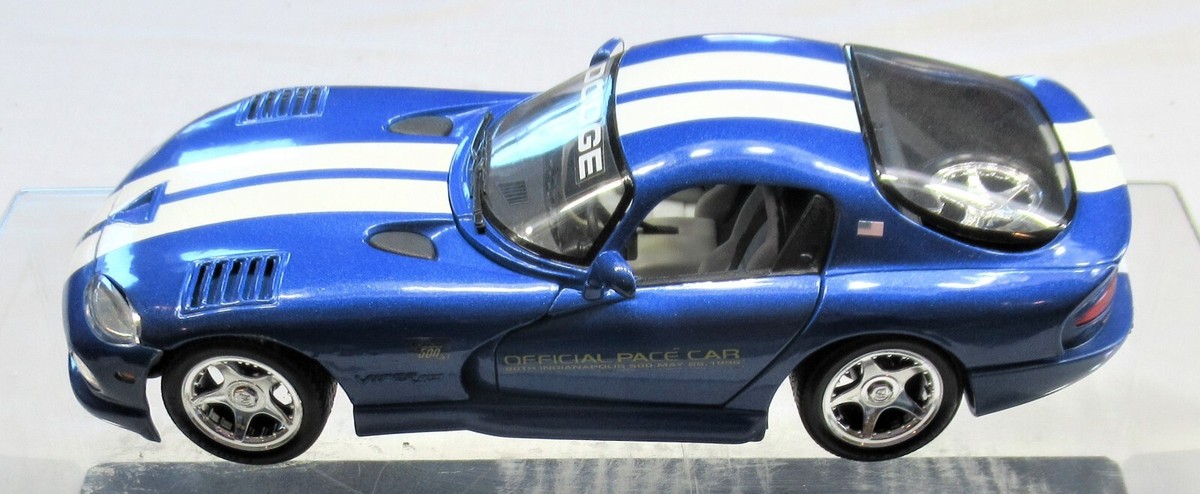 自動車 Maisto 1996 Dodge Viper GTS 1:18 Maisto 1996 Dodge Viper GTS Indy 500 Pace Car 1:18 Scale Diecast