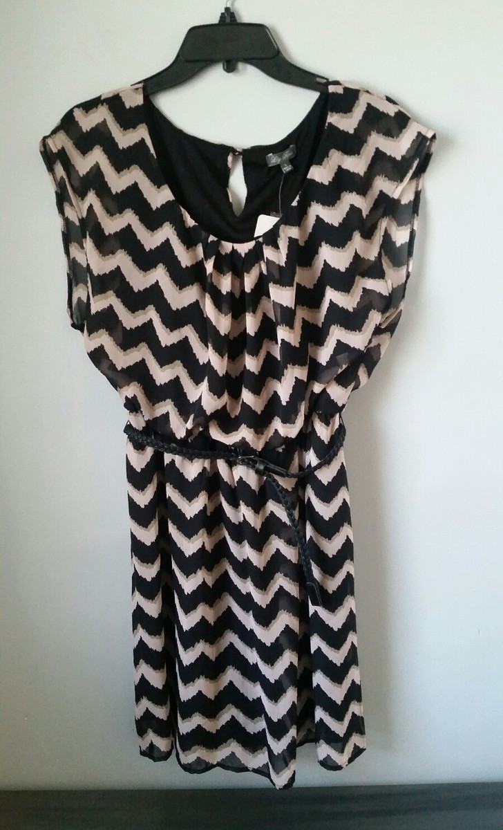 black and pink chevron dress Long sleeveless maxi dress large L chevron black pink casual office or night out