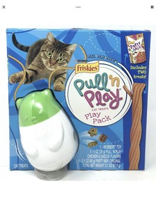 friskies treat toy