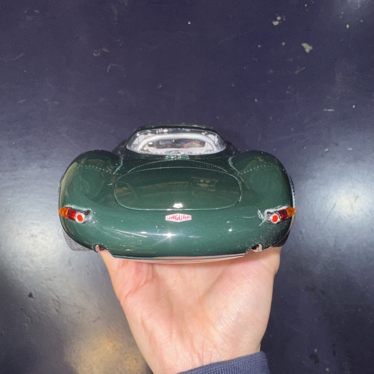 Vintage AutoArt 73541 British Racing Green Jaguar XJ 13 Diecast