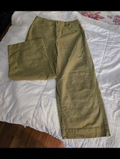 a new day Woman's Cropped Wide-Leg Pants in Olive Size 8
