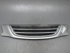 Calandre Toyota AVENSIS