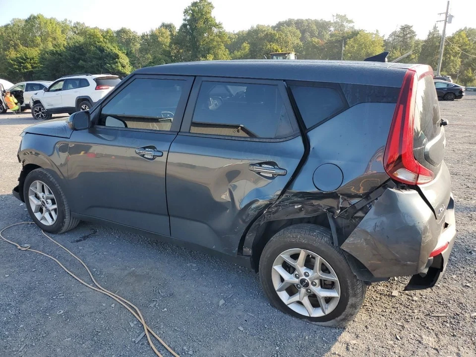 (LOCAL PICKUP ONLY) Hood Electric Model EV Fits 22-23 SOUL 3035617 Foto 4 de 4